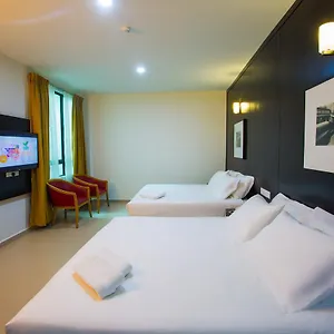  Otel Akar Jalan Tar