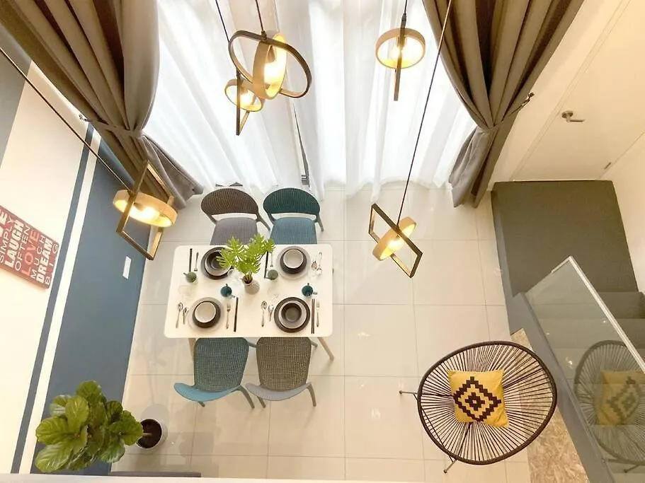 Kl Duplex With Balcony@Ekocheras Mrt Kuala Lumpur 0*,  Malaysia